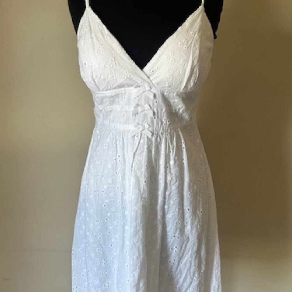 Speechless White Eyelet Dress   8571  Size 9 NWT